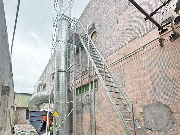 二级活性炭吸附（1套...